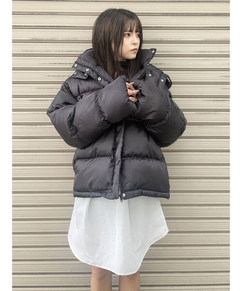 MURUA（ムルーア）の「フード中綿ブルゾン（ブルゾン・レディース・ブラック/アイボリー・FREE）」の11枚目の写真