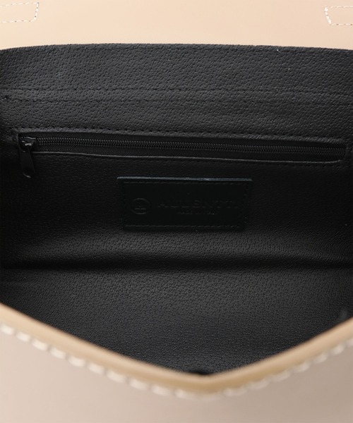 AULENTTI（オウレンティ）の「【AULENTTI（オーレンティ）】2WAYバンブーハンドルショルダーバッグ（ショルダーバッグ・レディース・ブラック/ベージュ・FREE）」の19枚目の写真