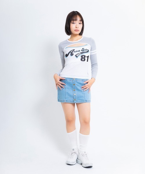 ANNA SUI NYC（アナ スイ エヌ ワイ シー）の「ANNA SUI NYC SPORT クレリック ロングスリーブ Tシャツ  【SP】（Tシャツ/カットソー・レディース・ブラック/ブルー・M/S）」の8枚目の写真