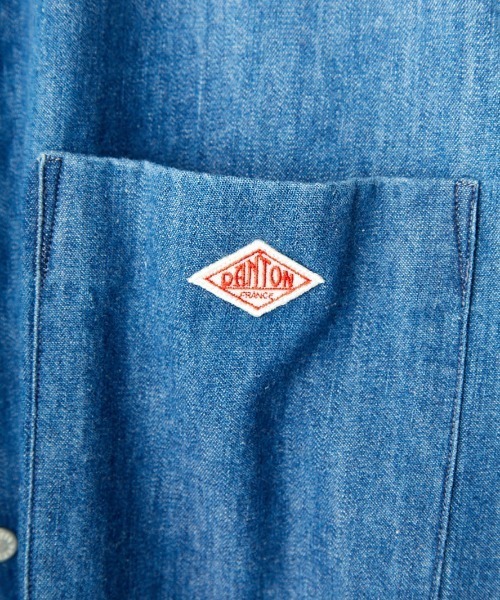 DANTON（ダントン）の「[DANTON/ダントン] ドットボタン ダンガリーデニムボタンダウンシャツ（シャツ/ブラウス・レディース・ライトインディゴブルー・40/38）」の5枚目の写真