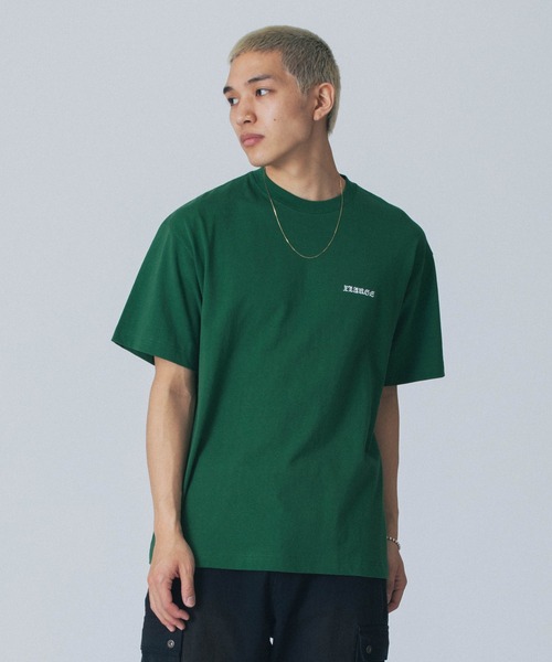 XLARGE(エクストララージ)の「【販売終了】EMBROIDERED OLD ENGLISH S/S TEE(Tシャツ/カットソー・メンズ・ブラック/グリーン/ホワイト・S/M/L/XL)」の14枚目の写真
