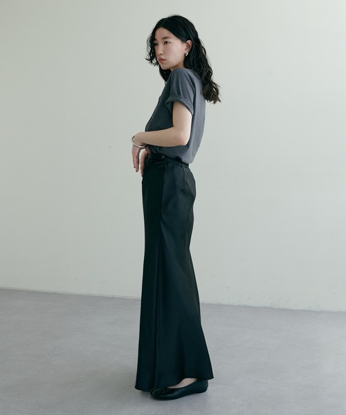 LARUTA（ラルータ）の「【LARUTA】厚盛ロゴ刺繍T（Tシャツ/カットソー・レディース・ベージュ/ピンク/チャコールグレー/オフホワイト/ホワイト系その他/ネイビー・FREE）」の14枚目の写真