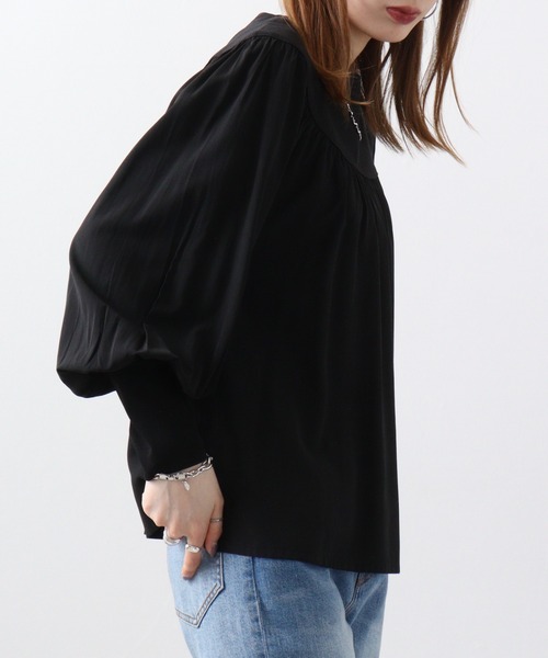 EGLANTINE(エグランティーヌ)の「Eglantine ギャザーブラウス(Tシャツ/カットソー・レディース・ブラック/ベージュ・40)」の5枚目の写真