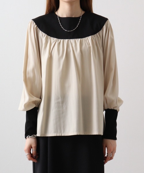 EGLANTINE(エグランティーヌ)の「Eglantine ギャザーブラウス(Tシャツ/カットソー・レディース・ブラック/ベージュ・40)」の12枚目の写真