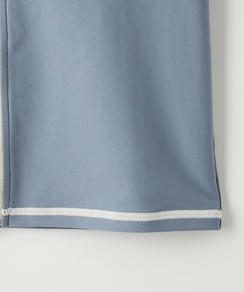 Speedo（スピード）の「【別注】＜SPEEDO＞ラッシュガード 140cm-150cm（ラッシュガード・キッズ・ダークグレー/ライトブルー・150cm/140cm）」の6枚目の写真