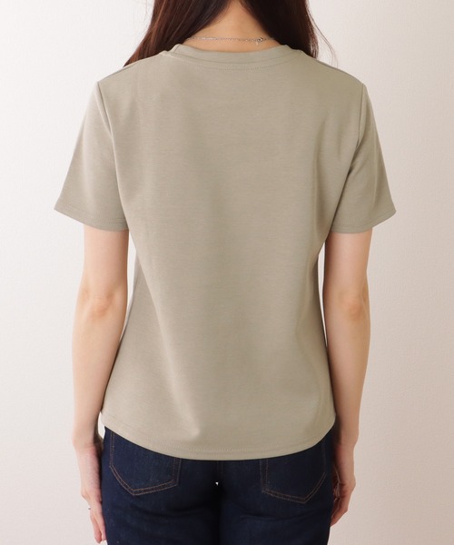 Lace Ladies（レースレディース）の「ラウンドネック ワンポイント ベーシック 半袖 Tシャツ（Tシャツ/カットソー・レディース・ベージュ/ホワイト/ブラック・S/M/XL）」の15枚目の写真