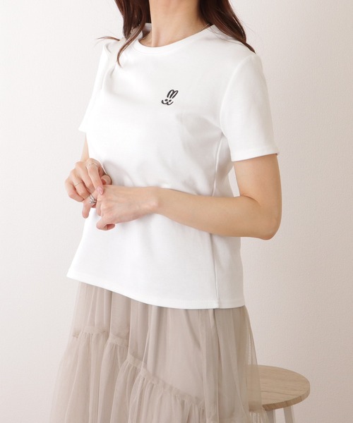 Lace Ladies（レースレディース）の「ラウンドネック ワンポイント ベーシック 半袖 Tシャツ（Tシャツ/カットソー・レディース・ベージュ/ホワイト/ブラック・S/M/XL）」の17枚目の写真