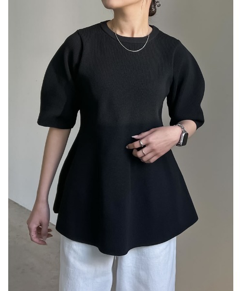 [STORYコラボ][神山まりあさん着用][洗濯機で洗える]パフスリーブペプラムニットトップス