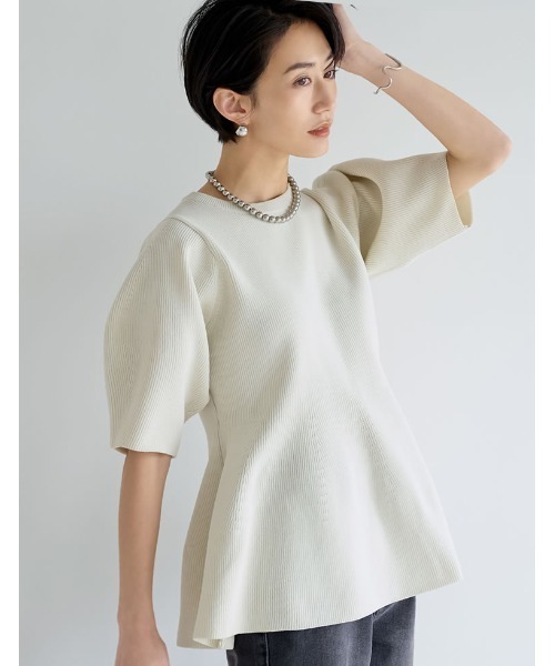 [STORYコラボ][神山まりあさん着用][洗濯機で洗える]パフスリーブペプラムニットトップス