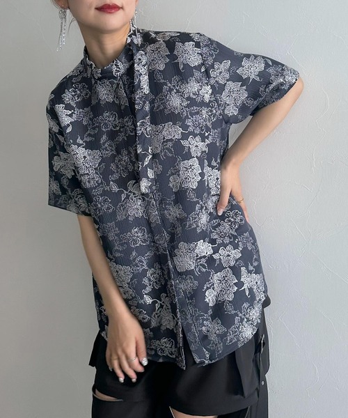 HARE(ハレ)の「ジャガードボウタイシャツ(HARE)(シャツ/ブラウス・レディース・グレー/ブラック/グリーン/ネイビー・FREE)」の4枚目の写真