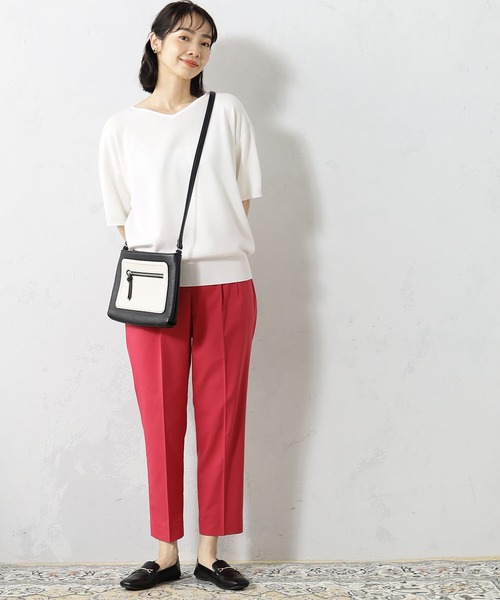 FOUND GOOD（ファウンドグッド）の「サラサラニットVネックプルオーバー（ニット/セーター・レディース・ホワイト系5/グリーン系5/ベージュ/ブルー系5/イエロー系5/グレー系1/ブラウン系/ブラック/グレー系/パープル系2・S/M/L）」の11枚目の写真