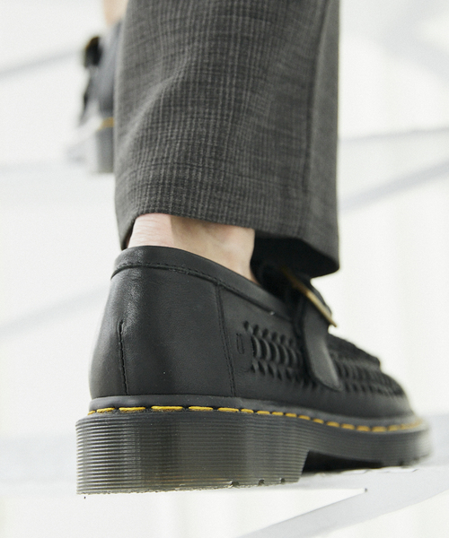 Dr. Martens(ドクターマーチン)の「Dr.Martens Adrian Tバーシューズ(サンダル・メンズ・ブラック/ブラウン系その他・70/80/90)」の7枚目の写真
