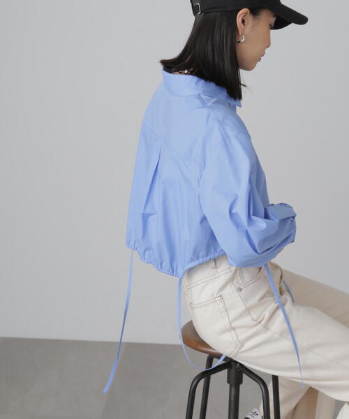 FREE'S MART（フリーズマート）の「◇裾ドロストカッティングショート丈シャツ（シャツ/ブラウス・レディース・ブルー/ホワイト・FREE）」の14枚目の写真