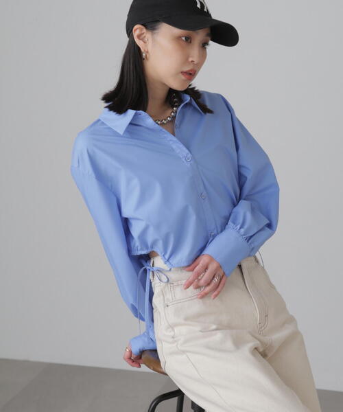 FREE'S MART（フリーズマート）の「◇裾ドロストカッティングショート丈シャツ（シャツ/ブラウス・レディース・ブルー/ホワイト・FREE）」の18枚目の写真