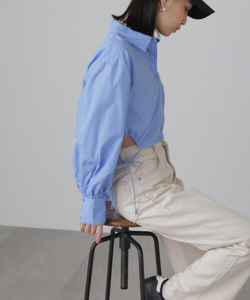 FREE'S MART（フリーズマート）の「◇裾ドロストカッティングショート丈シャツ（シャツ/ブラウス・レディース・ブルー/ホワイト・FREE）」の22枚目の写真