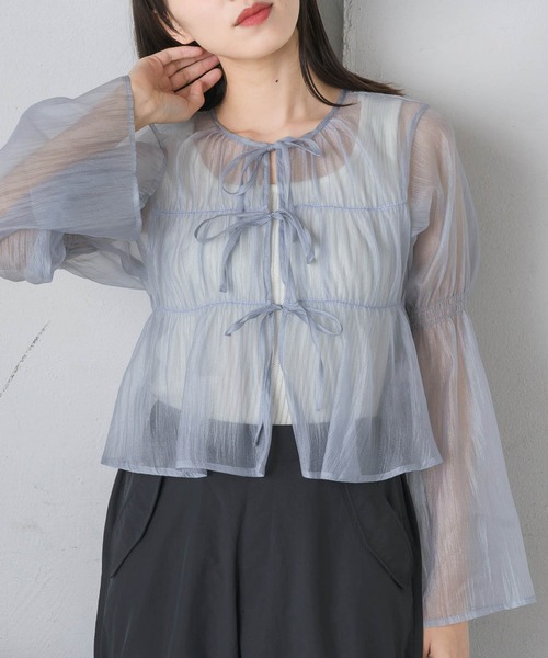 RETRO GIRL(レトロガール)の「フロントリボンシアーBL(シャツ/ブラウス・レディース・ブルー/ホワイト/イエロー/グリーン・FREE)」の3枚目の写真