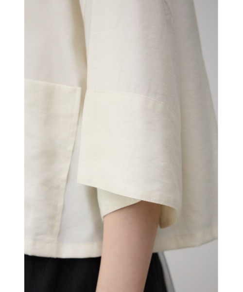 AZUL by moussy(アズールバイマウジー)の「ワイドスリーブ五分袖ツイルシャツ(シャツ/ブラウス・レディース・ブラック/アイボリー・FREE)」の12枚目の写真