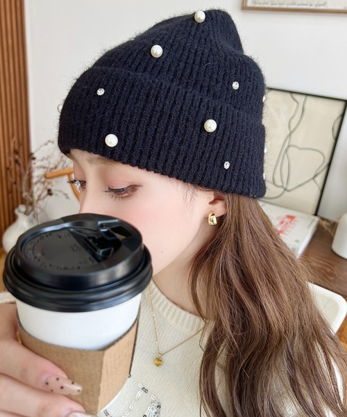 moment+（モーメントプラス）の「パール＆ビジューリブニット帽（ニットキャップ/ビーニー・レディース・ブラック/アイボリー/グレー・FREE）」の5枚目の写真