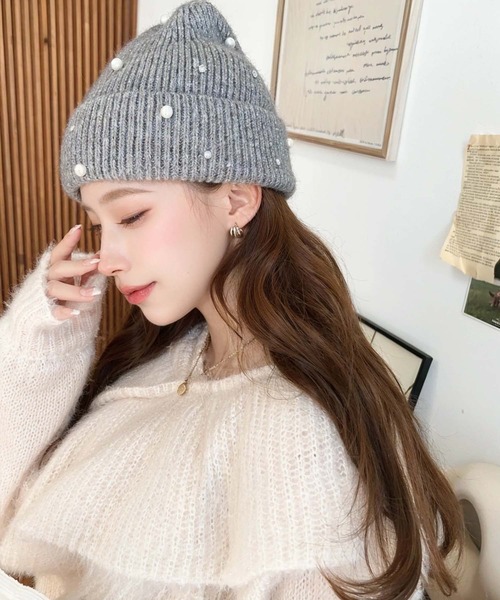 moment+（モーメントプラス）の「パール＆ビジューリブニット帽（ニットキャップ/ビーニー・レディース・ブラック/アイボリー/グレー・FREE）」の17枚目の写真