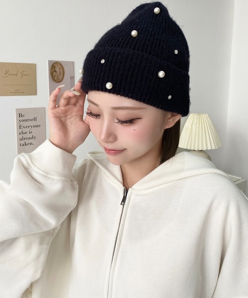 moment+（モーメントプラス）の「パール＆ビジューリブニット帽（ニットキャップ/ビーニー・レディース・ブラック/アイボリー/グレー・FREE）」の19枚目の写真