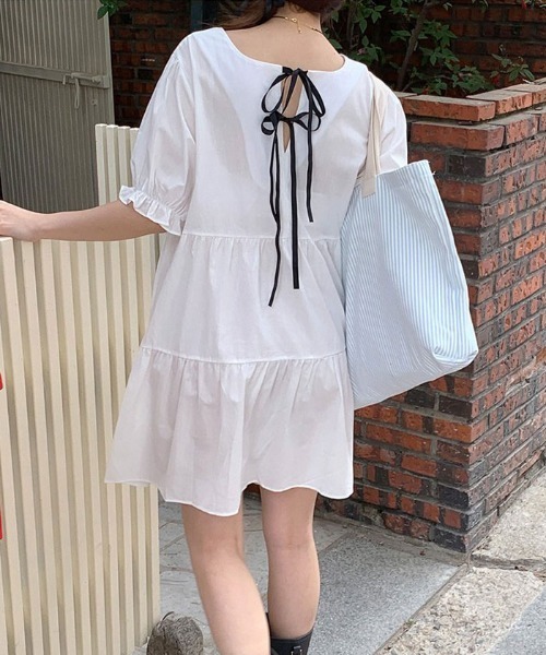 VIVID LADY（ビビッドレディー）の「フリルミニワンピース 夏 オフショルダー 半袖（ワンピース・レディース・スカイブルー/ブラック/アイボリー・FREE）」の18枚目の写真