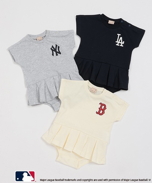 petit main（プティマイン）の「【MLB】SKつきロンパース（ロンパース・キッズ・アイボリー/ネイビー/オフホワイト・70cm/80ｃｍ）」の4枚目の写真