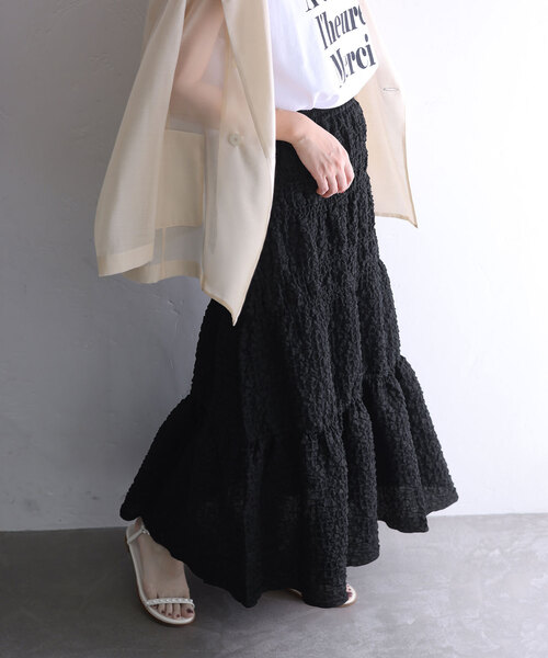 La TOTALITE（ラトータリテ）の「【MARILYN MOON/マリリンムーン】puffy jacquard skirt（スカート・レディース・ブラック/ブルー系その他・FREE）」の2枚目の写真