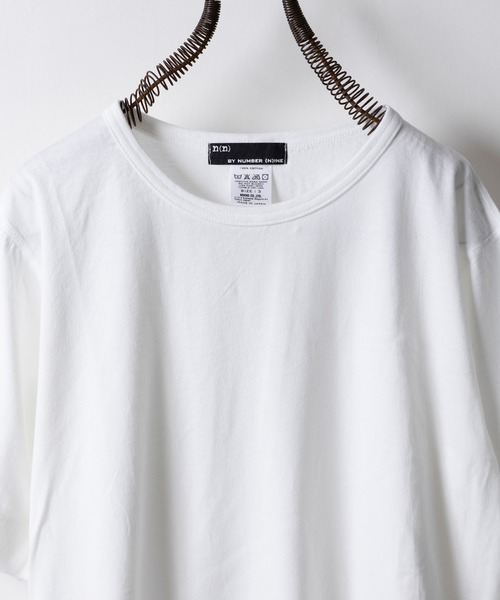 n(n) BY NUMBER (N)INE(エヌエヌバイナンバーナイン)の「ラウンドヘムTシャツ(Tシャツ/カットソー・メンズ・ホワイト/グレー・2/4)」の10枚目の写真