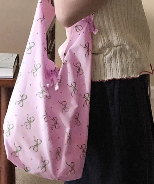 Vipoa(ヴィポア)の「retro flower tote bag(トートバッグ・レディース・ホワイト/ピンク・FREE)」の8枚目の写真