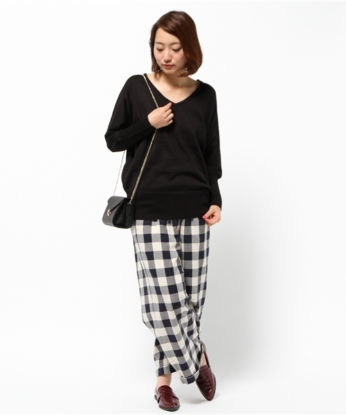 Discoat Parisien（ディスコートパリシアン）の「アンチピリングVドルマン（ニット/セーター・レディース・グリーン/アイボリー/グレー/ブラック/その他19/レッド・MEDIUM/LARGE）」の10枚目の写真