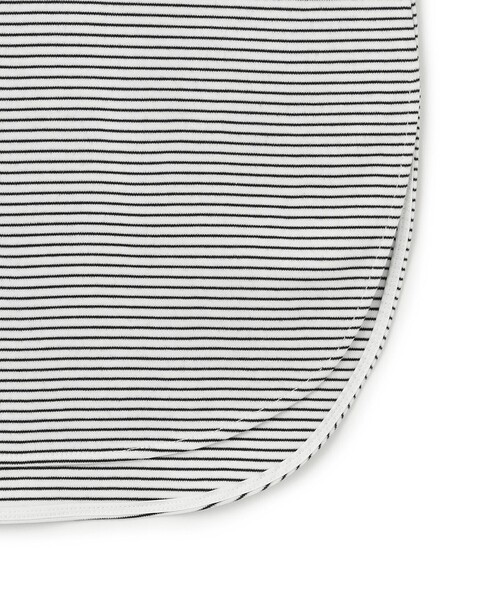 UNFILO（アンフィーロ）の「コットンスムース レイヤードインナー（Tシャツ/カットソー・レディース・ホワイト系/ブラック系1・SMALL/MEDIUM/LARGE）」の4枚目の写真