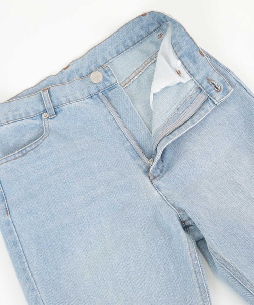 titivate（ティティベイト）の「裾段差テーパードデニムパンツ（デニムパンツ・レディース・ブラック/ライトブルー・S/M）」の13枚目の写真