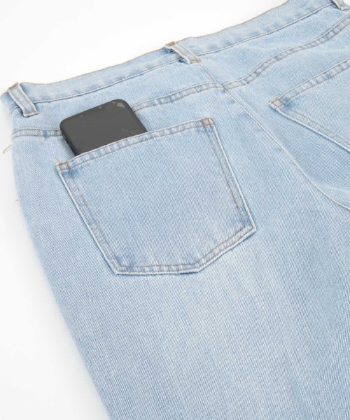 titivate（ティティベイト）の「裾段差テーパードデニムパンツ（デニムパンツ・レディース・ブラック/ライトブルー・S/M）」の14枚目の写真