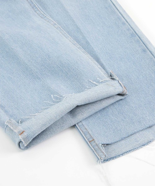 titivate（ティティベイト）の「裾段差テーパードデニムパンツ（デニムパンツ・レディース・ブラック/ライトブルー・S/M）」の15枚目の写真