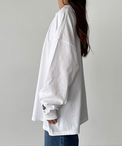 CANAL JEAN（キャナルジーン）の「1975 TOKYO　MOREロングTシャツ（Tシャツ/カットソー・レディース・スミクロ/ネイビー/ホワイト/グレー・LARGE/X-LARGE/MEDIUM）」の22枚目の写真