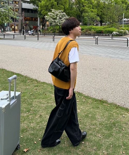 favclo.（ファブクロ）の「mesh knit vest / メッシュニットベスト（ベスト・メンズ・グリーン/イエロー・LARGE/MEDIUM）」の3枚目の写真
