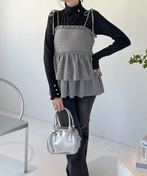 clear（クリア）の「フリルニットソービスチェ [ガーリー 着回し抜群 レイヤード]≪再入荷≫（ニット/セーター・レディース・グレー/アイボリー/ブラック/ラベンダー/ベージュ・F）」の7枚目の写真