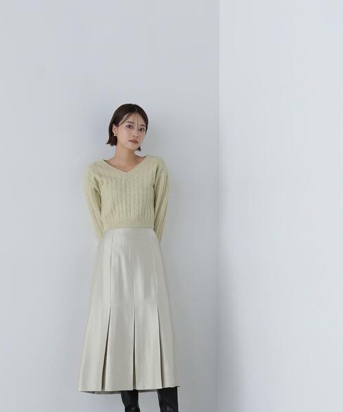 NATURAL BEAUTY BASIC(ナチュラルビューティーベーシック)の「◇<グロッシーツイルシリーズ>ボックスタックフレアスカート(スカート・レディース・ダークブラウン/ベージュ・SMALL/MEDIUM)」の4枚目の写真