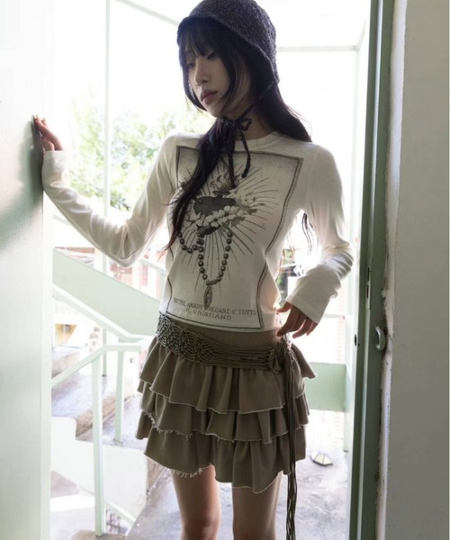 Y2K SYNAPSE FACTORY（ワイツーケー シナプスファクトリー）の「【cristiano】ハートプリントロングスリーブTシャツ（Tシャツ/カットソー・レディース・グレー/アイボリー/ブラック・FREE）」の4枚目の写真