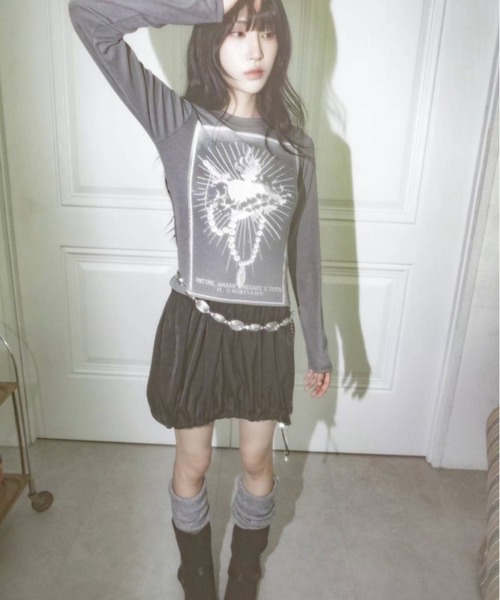 Y2K SYNAPSE FACTORY（ワイツーケー シナプスファクトリー）の「【cristiano】ハートプリントロングスリーブTシャツ（Tシャツ/カットソー・レディース・グレー/アイボリー/ブラック・FREE）」の8枚目の写真