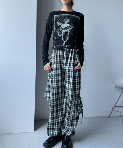 Y2K SYNAPSE FACTORY（ワイツーケー シナプスファクトリー）の「【cristiano】ハートプリントロングスリーブTシャツ（Tシャツ/カットソー・レディース・グレー/アイボリー/ブラック・FREE）」の16枚目の写真