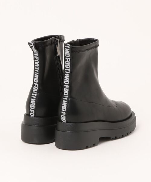 MAD FOOT(マッドフット)の「MADFOOT! マッドフット キッズ 厚底ストレッチブーツ【高反発クッション】 240017(ブーツ・キッズ・シルバー/ブラック・20.0cm/21.0cm/22.0cm/23.0cm/24.0cm)」の3枚目の写真