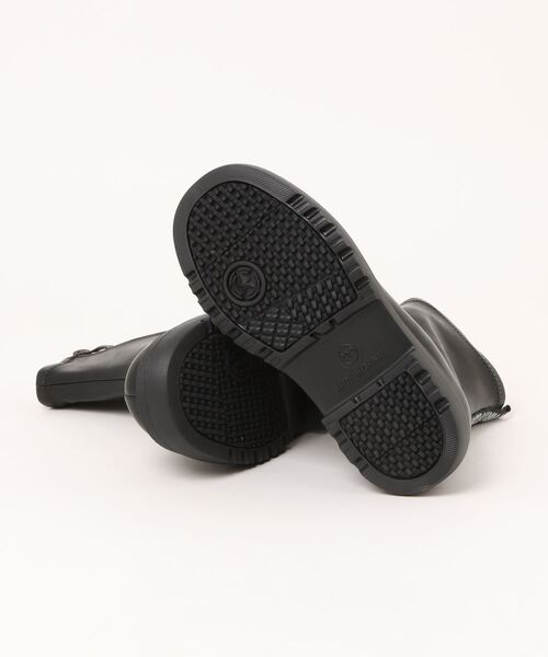 MAD FOOT(マッドフット)の「MADFOOT! マッドフット キッズ 厚底ストレッチブーツ【高反発クッション】 240017(ブーツ・キッズ・シルバー/ブラック・20.0cm/21.0cm/22.0cm/23.0cm/24.0cm)」の4枚目の写真