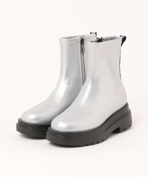 MAD FOOT(マッドフット)の「MADFOOT! マッドフット キッズ 厚底ストレッチブーツ【高反発クッション】 240017(ブーツ・キッズ・シルバー/ブラック・20.0cm/21.0cm/22.0cm/23.0cm/24.0cm)」の5枚目の写真