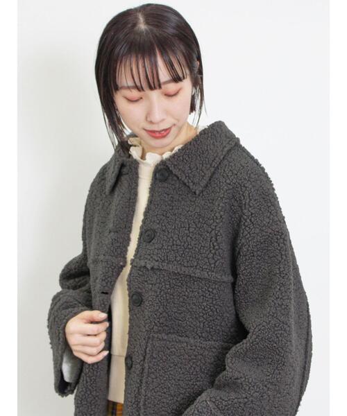 Samansa Mos2（サマンサ モスモス）の「リバーシブルボアブルゾン（ブルゾン・レディース・チャコールグレー/キナリ/モカ・F）」の9枚目の写真