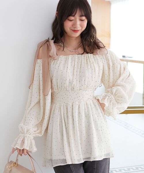 MAJESTIC LEGON（マジェスティックレゴン）の「ショルダーリボンオフショルチュニック（シャツ/ブラウス・レディース・ブラック/アイボリー/グレー/ホワイト系その他2・MEDIUM）」の9枚目の写真