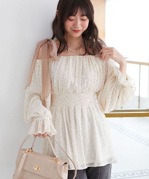 MAJESTIC LEGON（マジェスティックレゴン）の「ショルダーリボンオフショルチュニック（シャツ/ブラウス・レディース・ブラック/アイボリー/グレー/ホワイト系その他2・MEDIUM）」の10枚目の写真