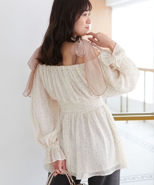 MAJESTIC LEGON（マジェスティックレゴン）の「ショルダーリボンオフショルチュニック（シャツ/ブラウス・レディース・ブラック/アイボリー/グレー/ホワイト系その他2・MEDIUM）」の12枚目の写真