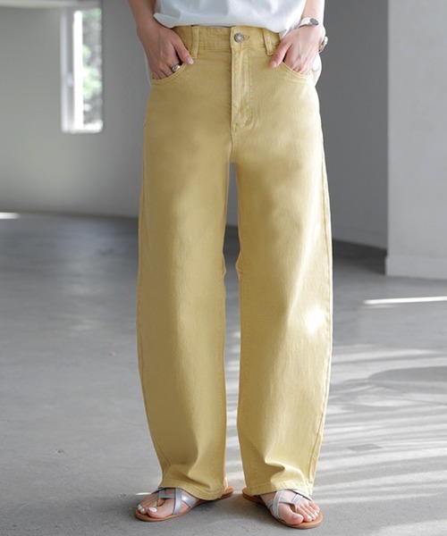 HUG.U（ハグユー）の「バレルレッグデニムパンツ（デニムパンツ・レディース・ワンウォッシュ/ライトインディゴブルー/ブラウン/イエロー/ベビーピンク/ブラック/セージグリーン・S/M/L/XL）」の6枚目の写真