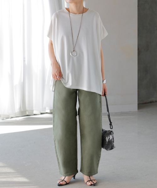 HUG.U（ハグユー）の「バレルレッグデニムパンツ（デニムパンツ・レディース・ワンウォッシュ/ライトインディゴブルー/ブラウン/イエロー/ベビーピンク/ブラック/セージグリーン・S/M/L/XL）」の21枚目の写真